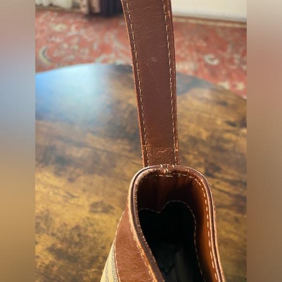 Burberry Beige and Brown Check Shoulder Bag - Picture 6 of 16